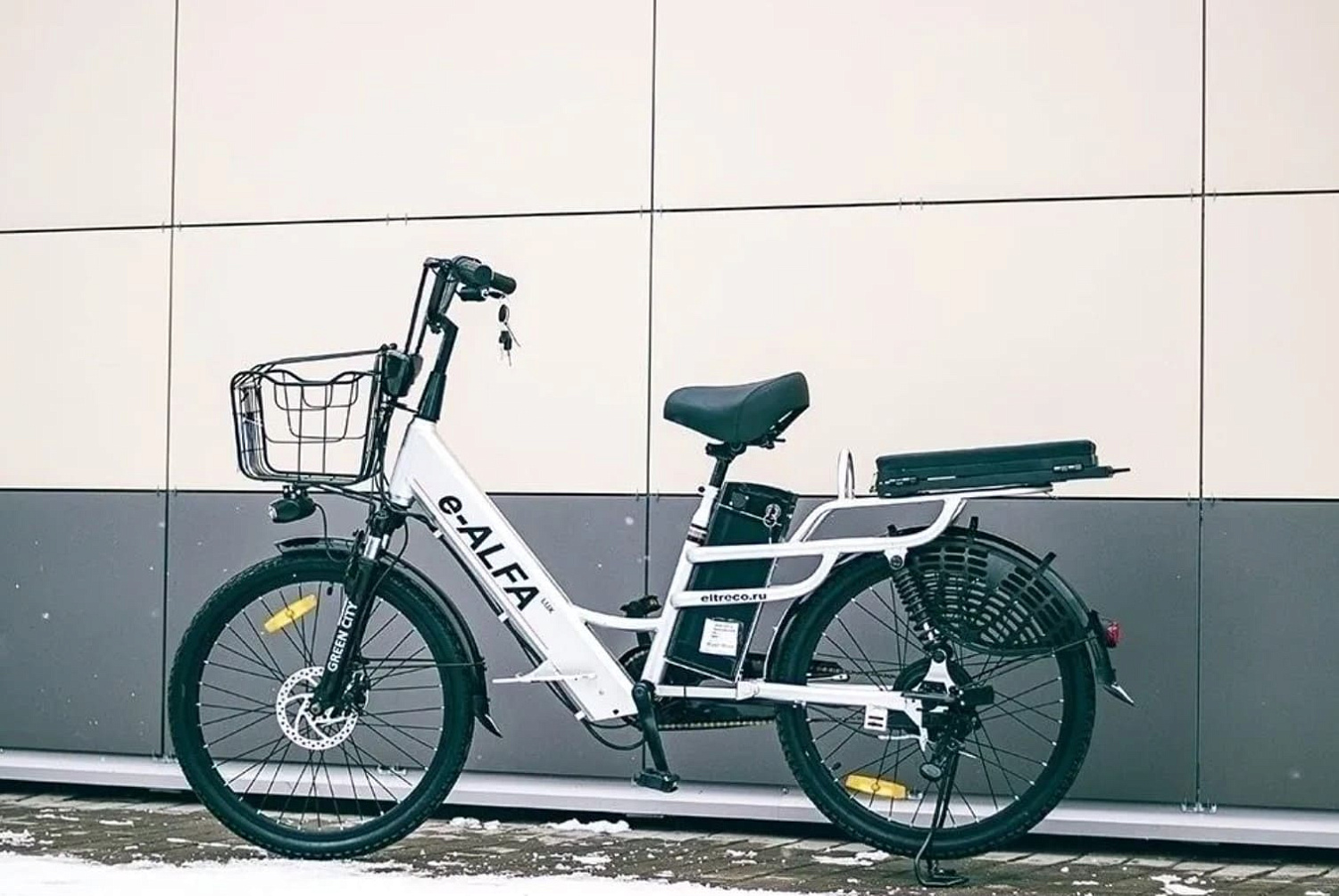Электровелосипед Green City e-ALFA Lux